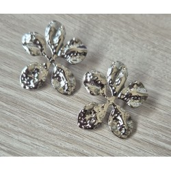Pendientes flor grande