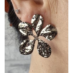 Pendientes flor grande