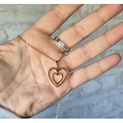 Collar silueta corazón