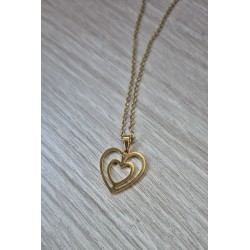 Collar silueta corazón