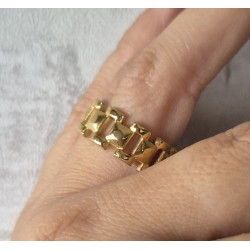 Anillo eslabón cuadrado